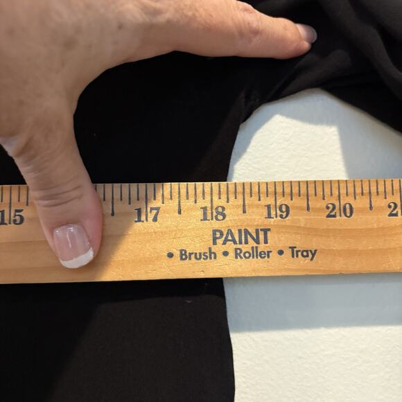 Atmosphere Top Small Black Roll Tab Sleeve Classic Casual Capsule Staple - Picture 10 of 12